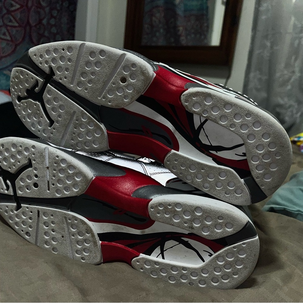 AIR JORDAN 8 RETRO OG (bugs bunny/ reflections of a champion edition) - Picture 4 of 7